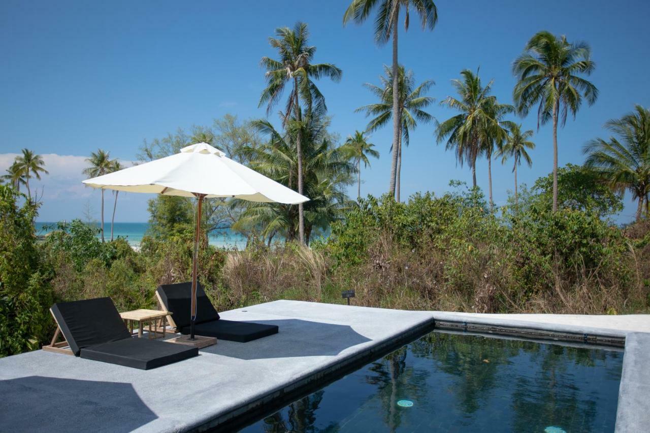 Tamu Koh Rong Hotel Pagoda Beach Exterior photo